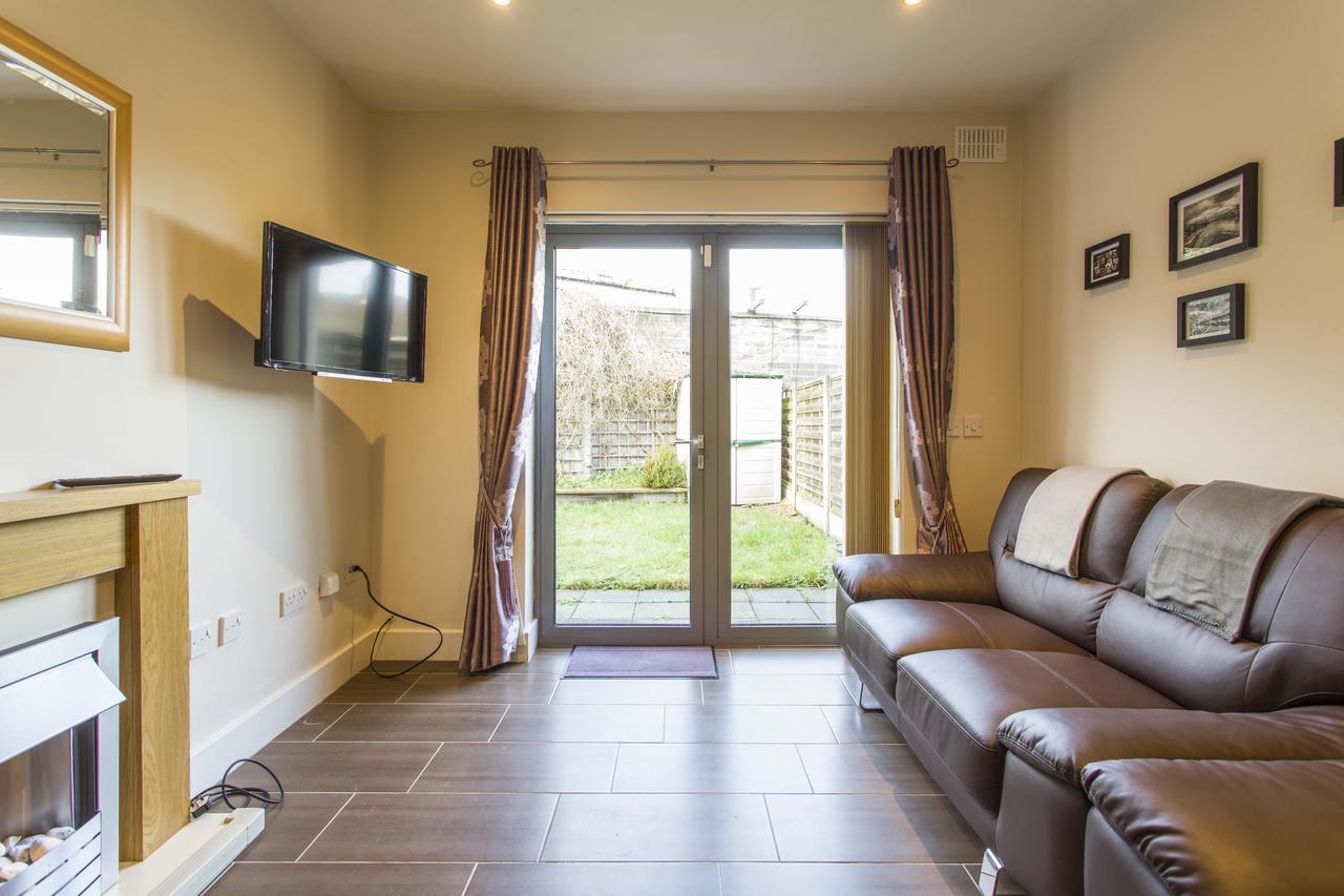 The Artane Self Catering Apartment Dublin Exterior photo